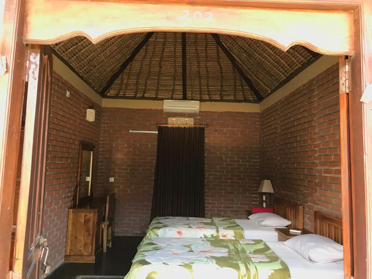 Satria Bungalow Uluwatu  Bagian luar foto