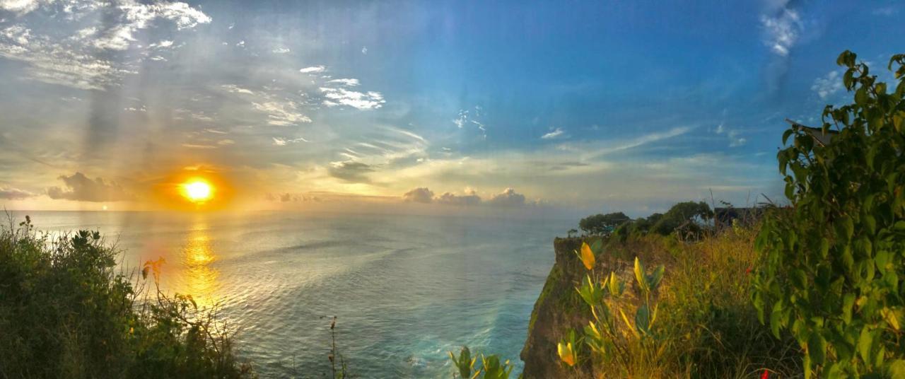 Satria Bungalow Uluwatu  Bagian luar foto