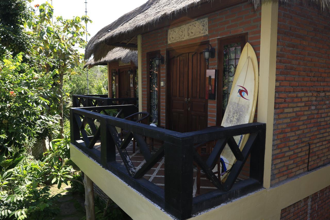 Satria Bungalow Uluwatu  Bagian luar foto