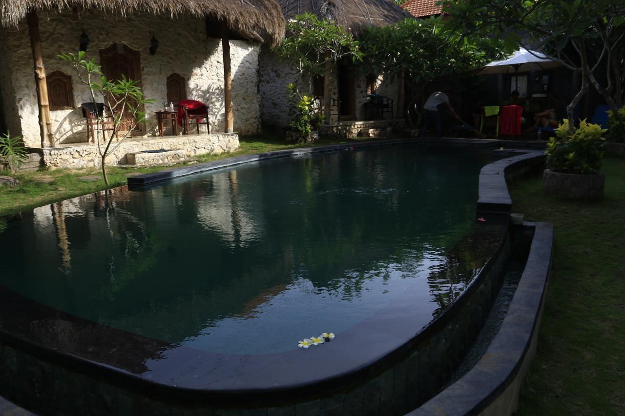 Satria Bungalow Uluwatu  Bagian luar foto